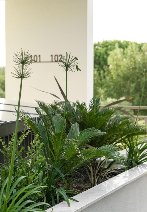 Eco Green Residences & Suites Toroni Eksteriør billede